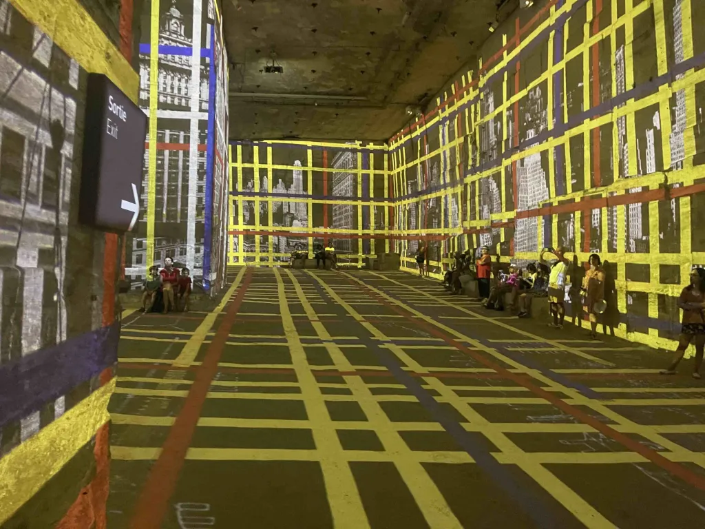 Huge rooms inside Carrières de Lumières, Provence